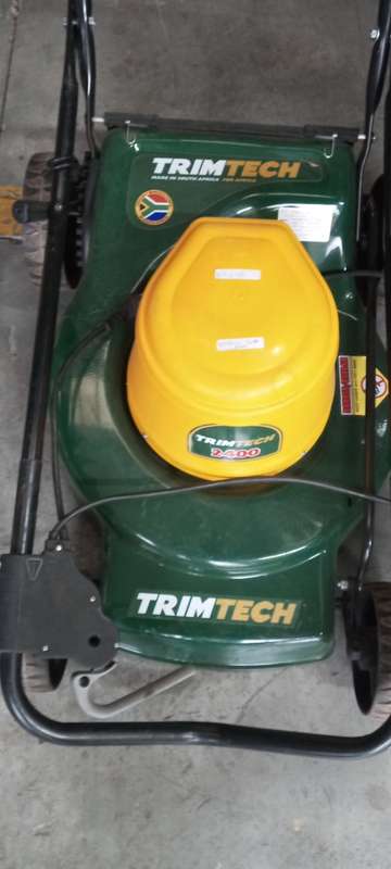 Trimtech 2400 lawnmower